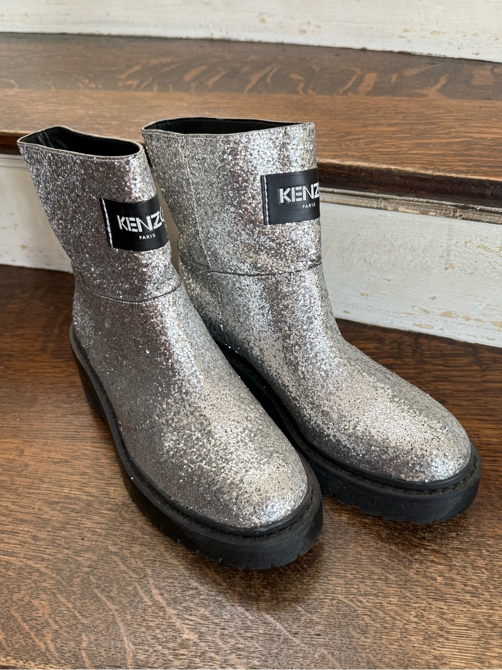 Kenzo Silver Glitter Boots with black rubber soles - Picture 2 of 7